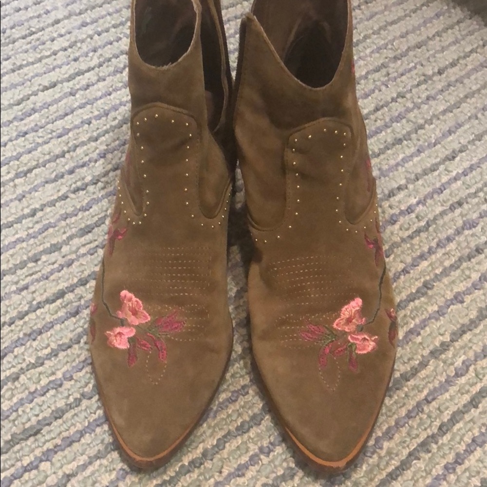 Ash embroidrer bootie - Picture 2 of 8